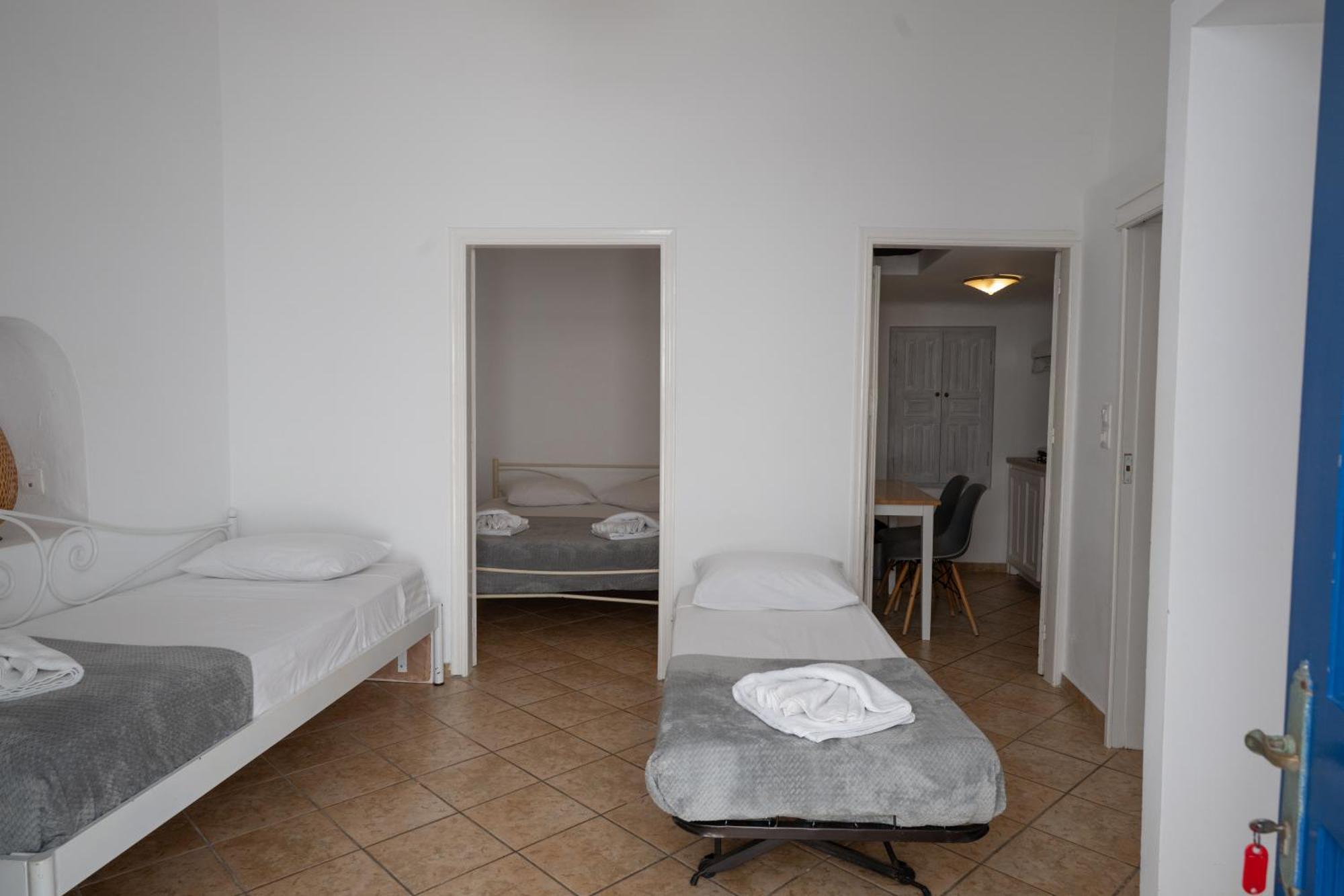 Madres Houses Mykonos Town Bagian luar foto